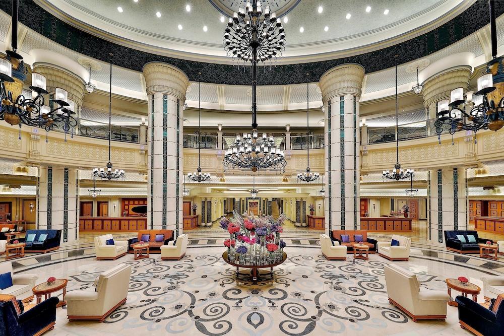 The Ritz-Carlton, Jeddah - Lobby