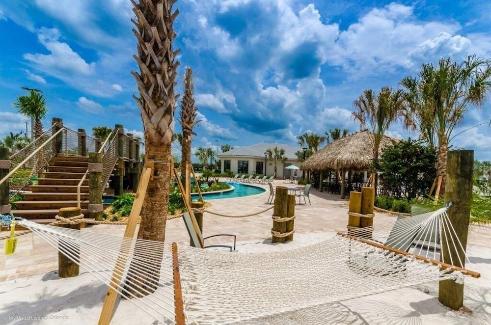 Rare!lake Front Pool/spa, Close To Clubhouse-1691c 6 Bedroom Home Property Grounds