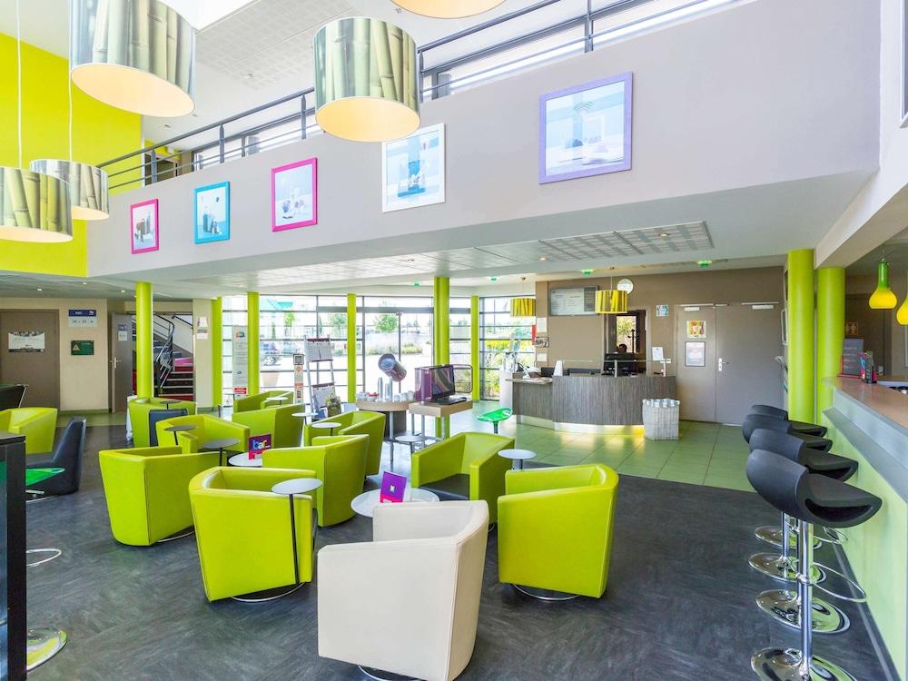 ibis Styles Bourges Exterior