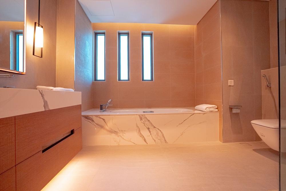 The Address Villas Bathroom