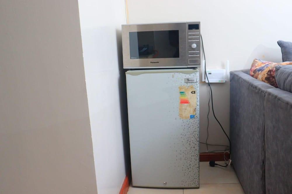 Impeccable 1-bed Apartment in Nairobi Interior