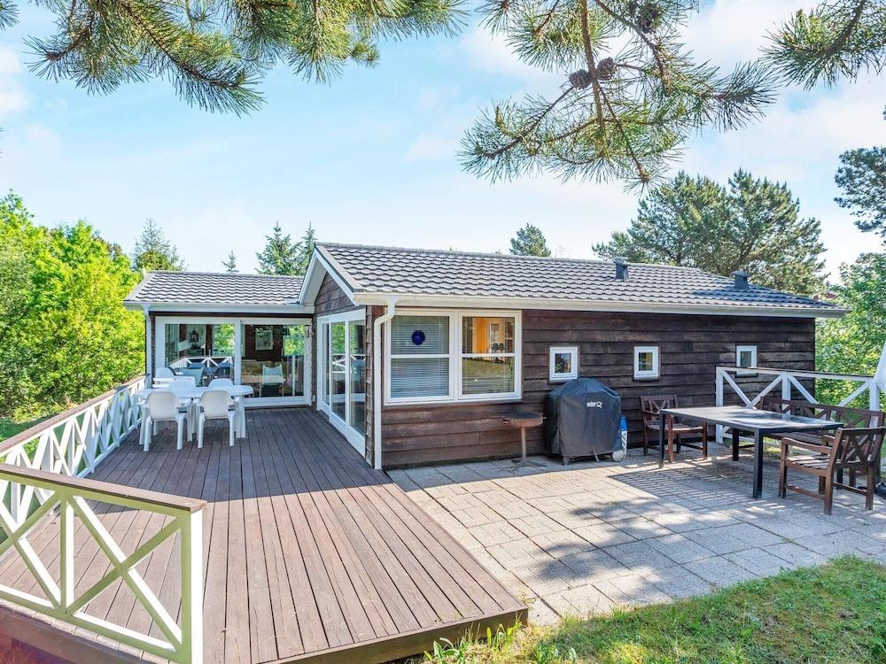Rustic Holiday Home in Logstor near Beach
