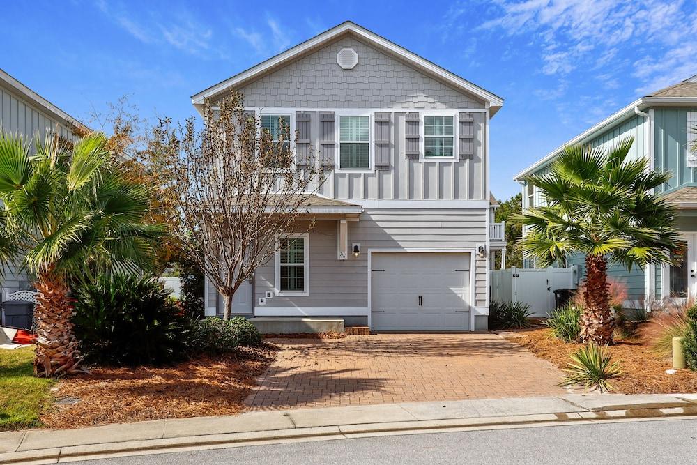 ووتر فيو آت إيل بي بيتيو يٕت - بوك ثات كوندو