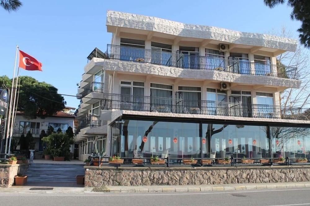 Çam Hotel Ayvalık