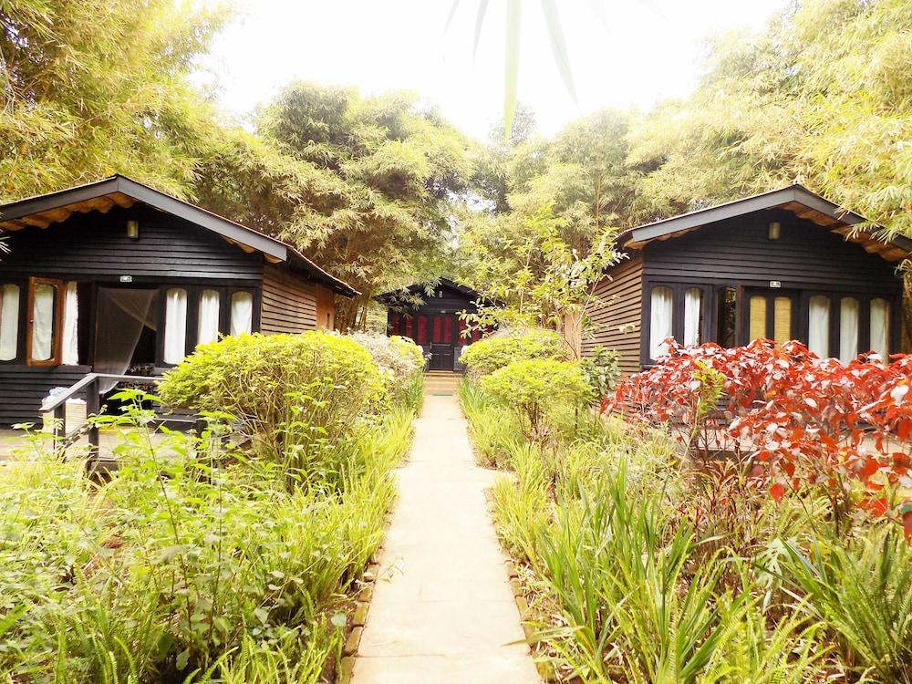 Octagon Lodge Featured Image
