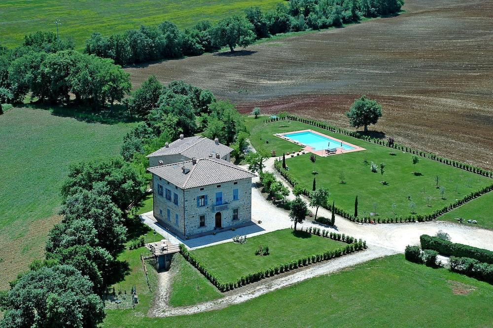 Bazzani Apartments