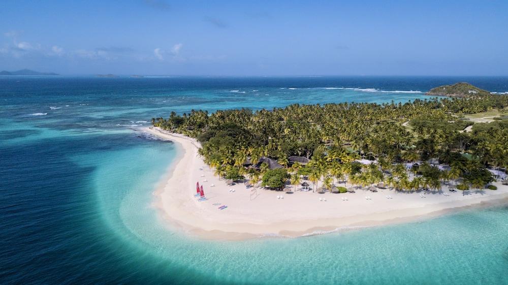 Palm Island Resort & Spa Aerial View
