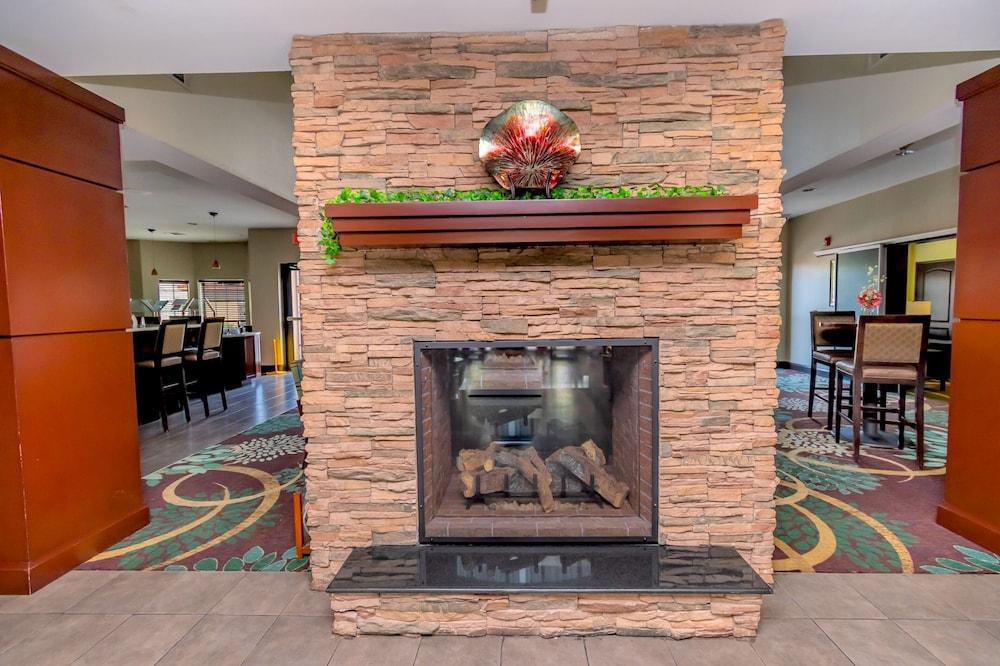 Staybridge Suites Houston IAH - Beltway 8 by IHG Exterior