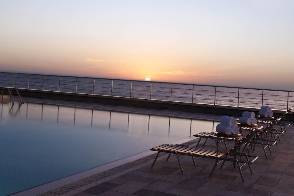 Renaissance by Sulo Outdoor Pool