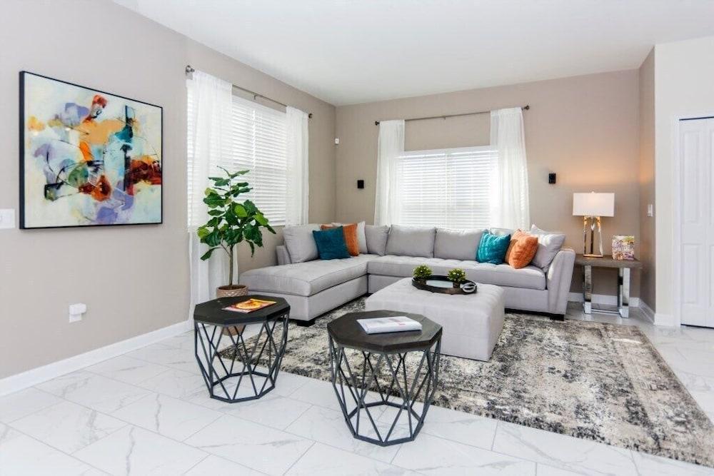Dream Vacation Home Close to Disney Sl4839