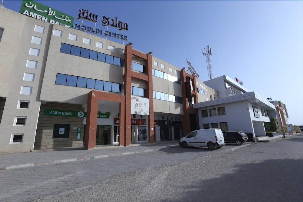 نزل قصر الضيافة بإدارة بلازا هوتلز آند ريزورتس المنطقة الخارجية