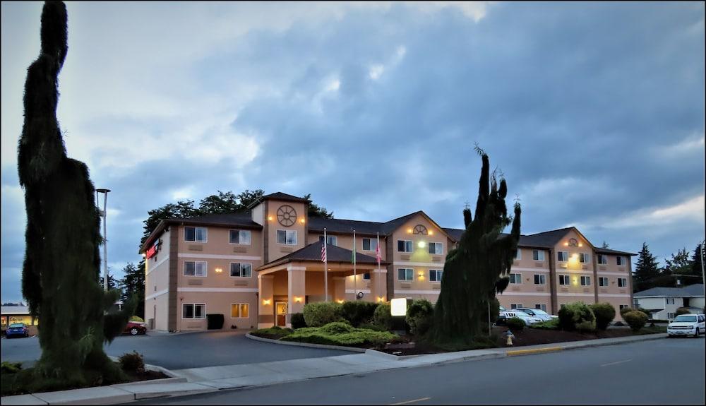 Peppermill Empress Inn Featured Image
