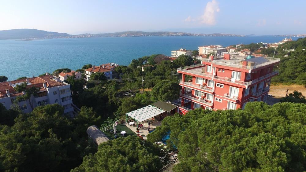 Tunc Otel Aerial View