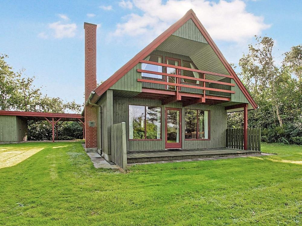6 Person Holiday Home in Løgstør