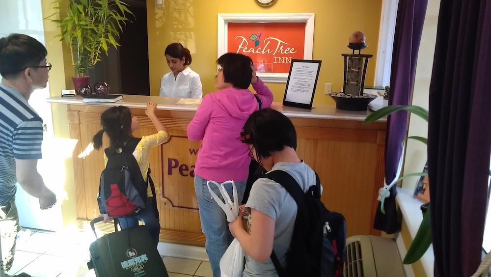 Peach Tree Inn Reception