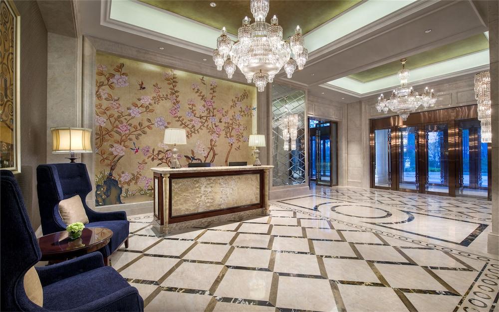 The Sebel Xi Ning - Managed by Sofitel Check-in/Check-out Kiosk