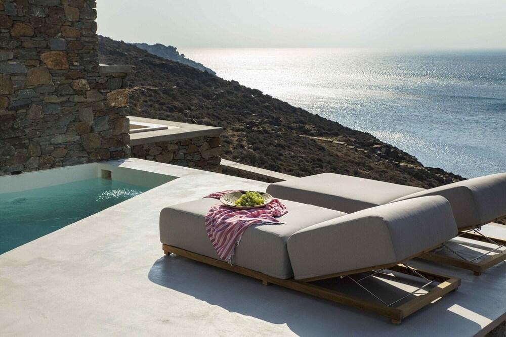 Phos Villas Tinos - Helios Villa With Private Pool and Sea View 96m Room