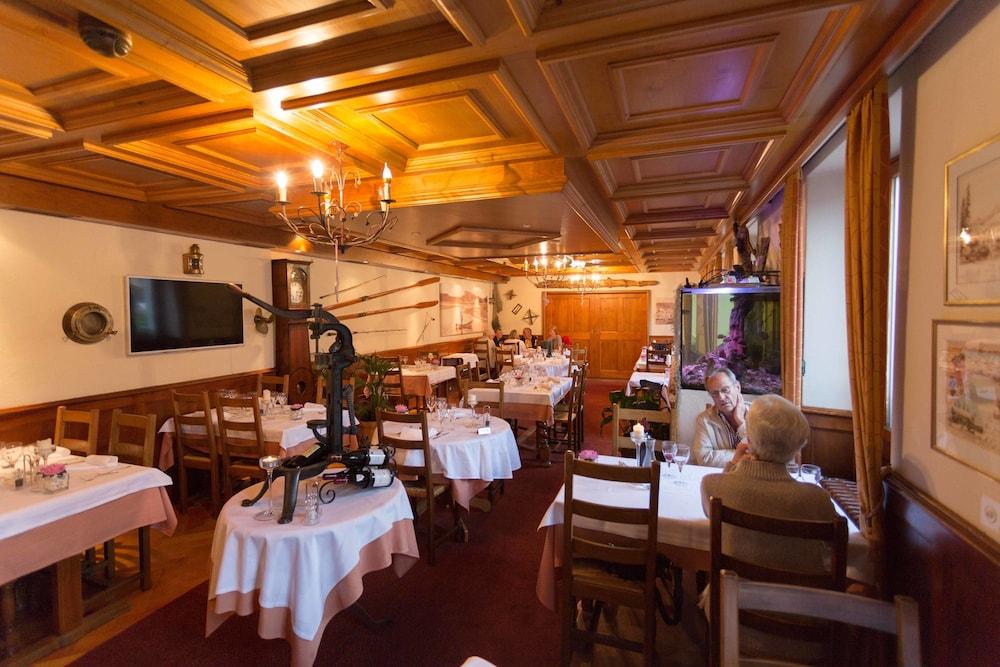 أوتيل دي لا ترويت، فاليه دي جو مطعم