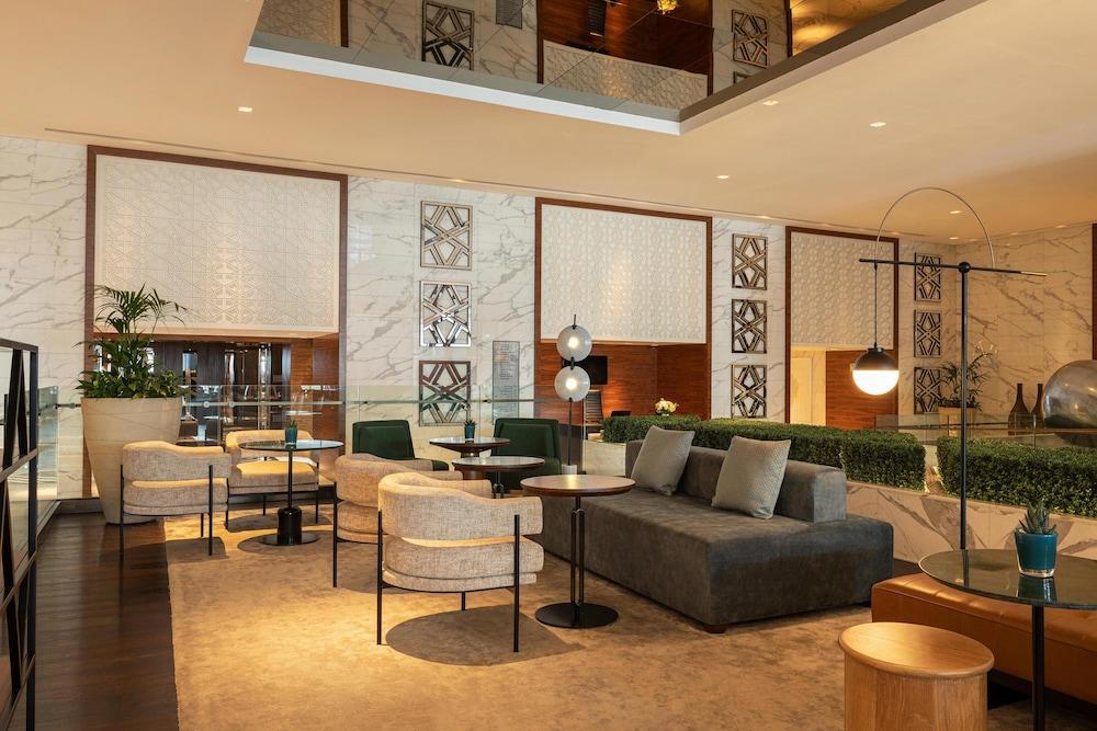 Sheraton Grand Hotel, Dubai - Lobby