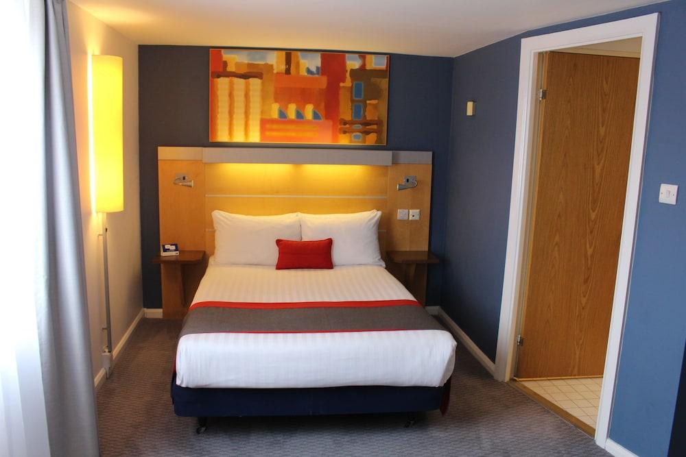 Holiday Inn Express London - Croydon, an IHG Hotel - Room