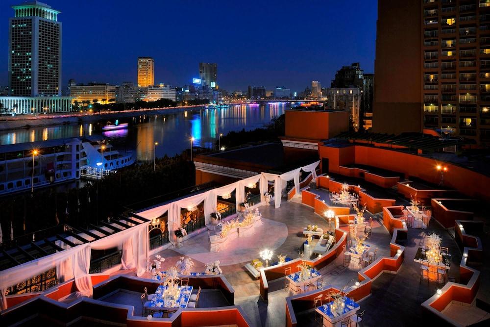 Cairo Marriott Hotel & Omar Khayyam Casino - Lobby