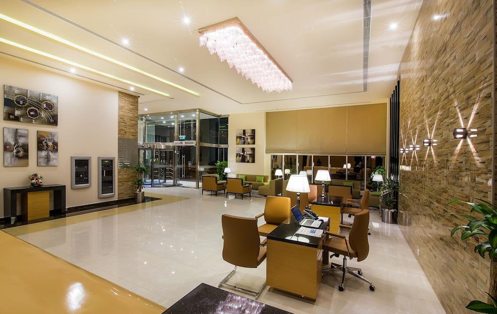 V Hotel Fujairah - Lobby Lounge