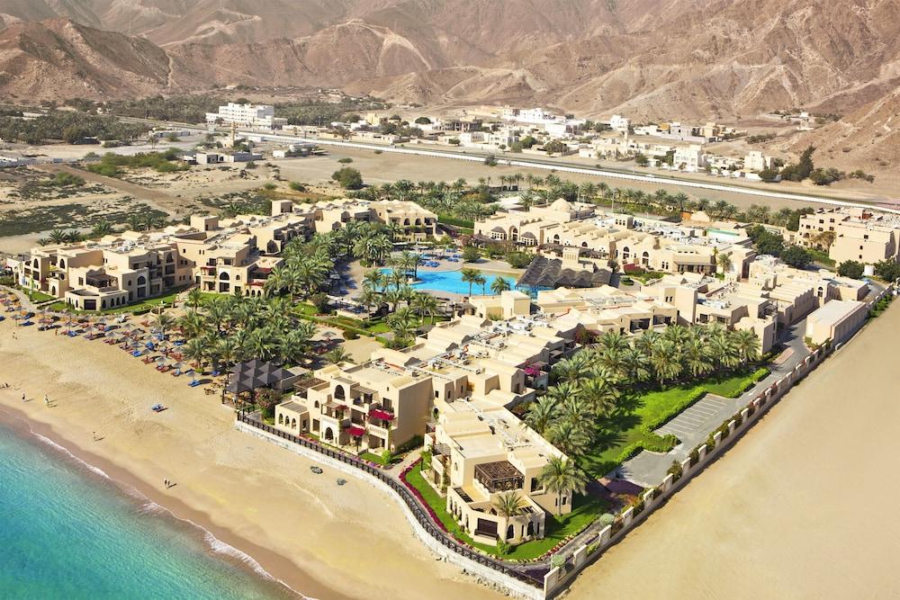 Miramar Al Aqah Beach Resort - Featured Image