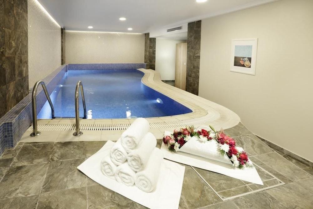 أجنحة أسوار الفندقية - الرياض - Indoor Pool