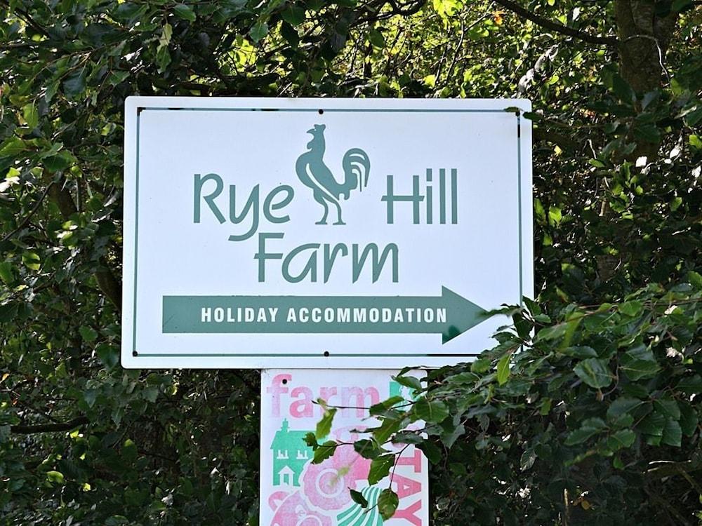 Rye Hill Farm - Exterior detail